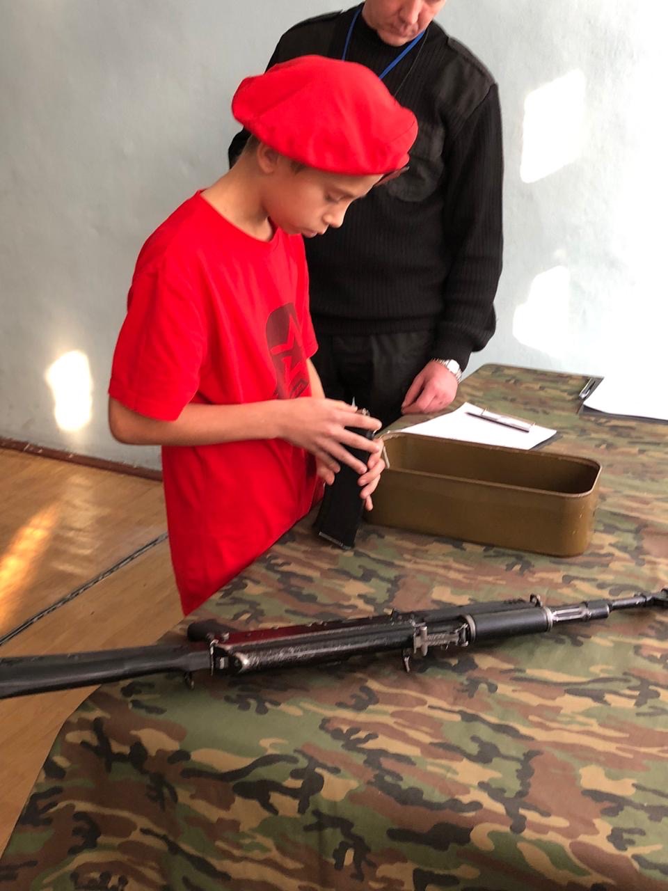 czEk1RkCsr0.jpg